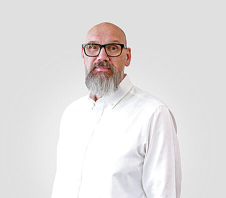 Mitarbeiter Patrick Schneppe Portraitbild von Patrick Schneppe