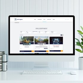 Webseite von Astragon dargestellt auf einem Desktop-Computer