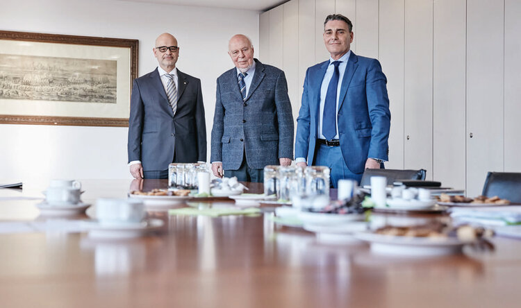 Mitglieder der Familie Schaffrath: Martin Schaffrath (l), Klaus Schaffrath und Jan Schaffrath (r)