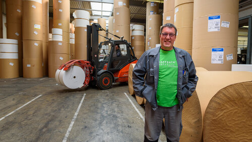 Mitarbeiter Stefan Herden im Schaffrath Rollenlager