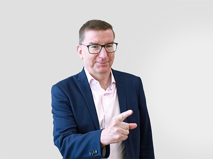 Mitarbeiter Klaus Mück Klaus Mück Hover